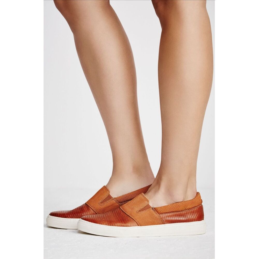 Free People Off-Duty Slip On Sneaker Size‎ 36